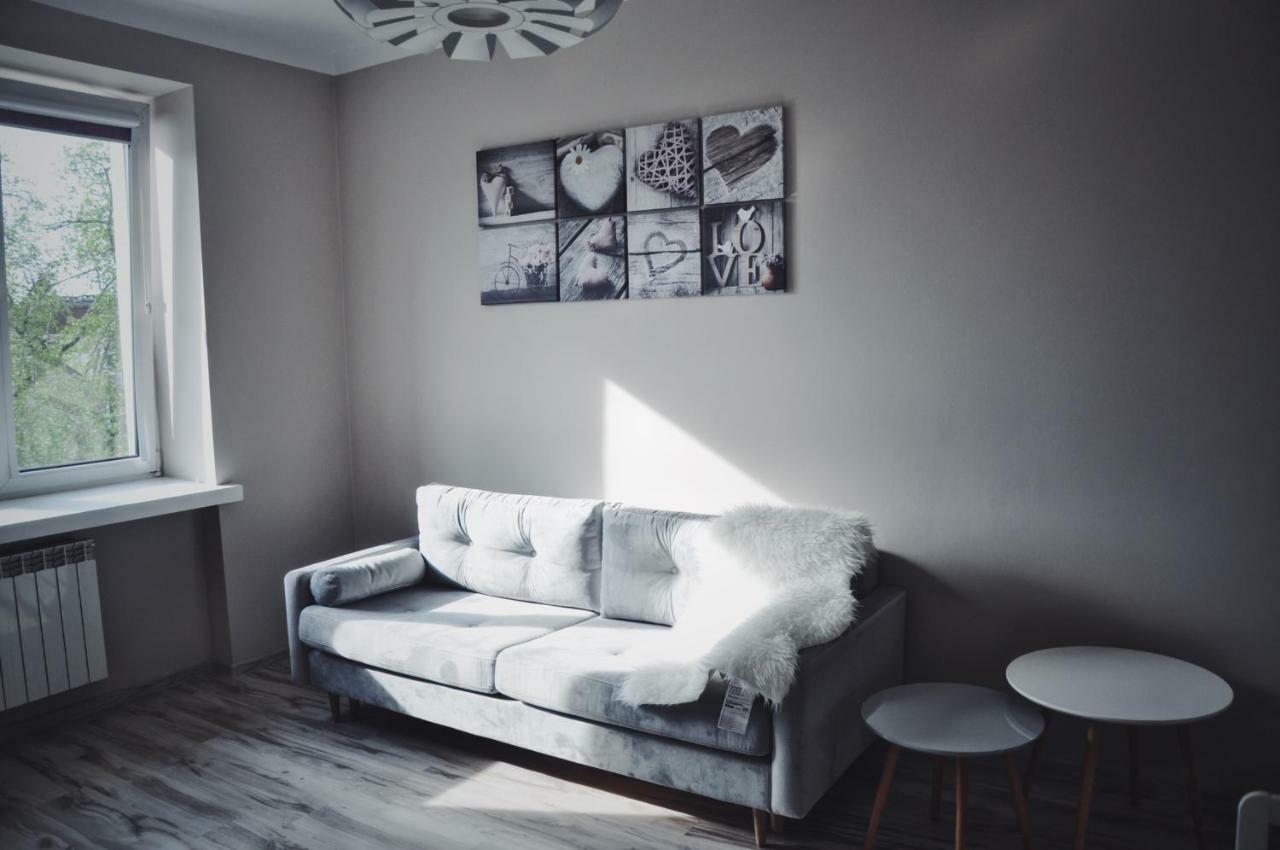 Apartament Grochowska Warszawa Bagian luar foto