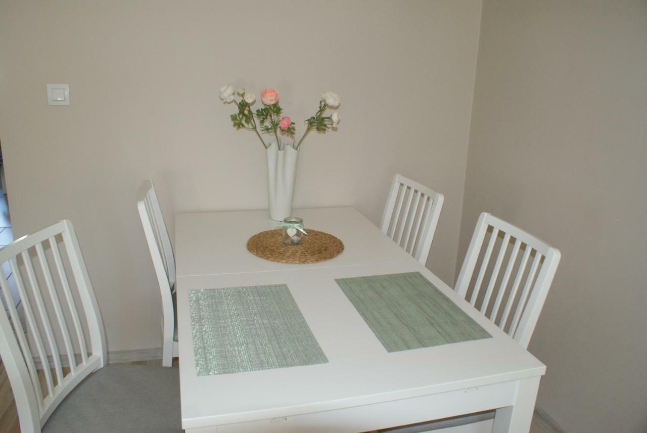 Apartament Grochowska Warszawa Bagian luar foto