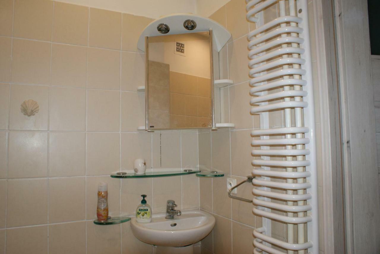 Apartament Grochowska Warszawa Bagian luar foto