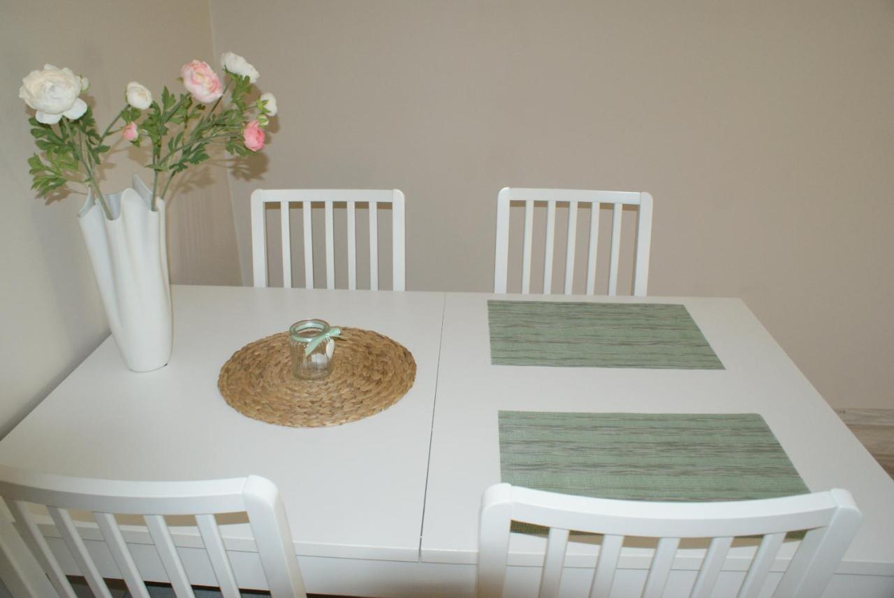 Apartament Grochowska Warszawa Bagian luar foto